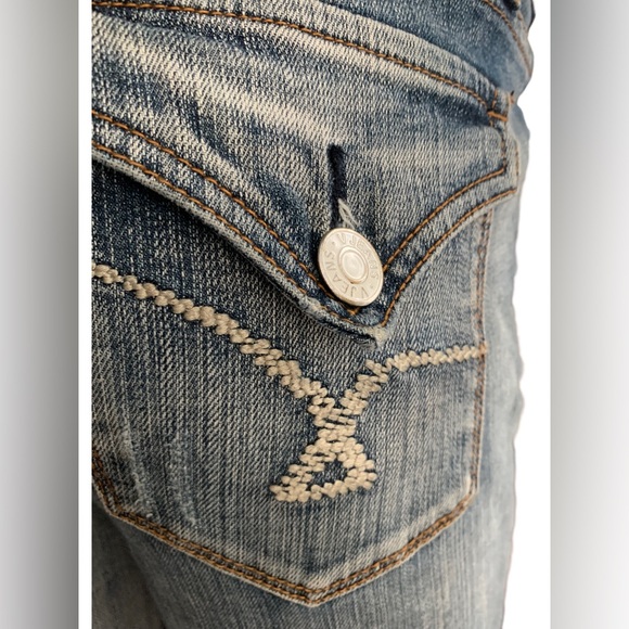 Vigoss Low Rise Bootcut Jeans. - Picture 9 of 12